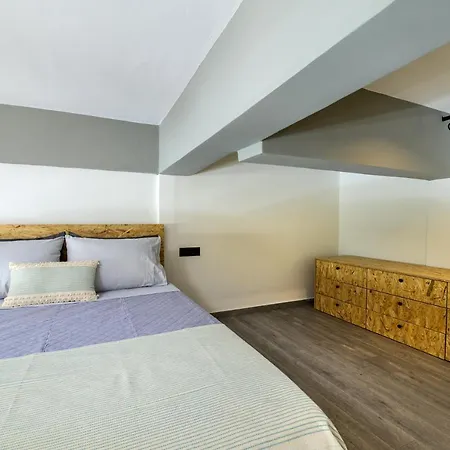 Loft 2 * İstanköy