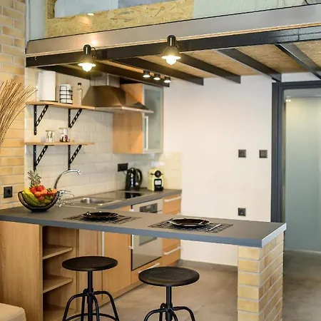 Loft 2